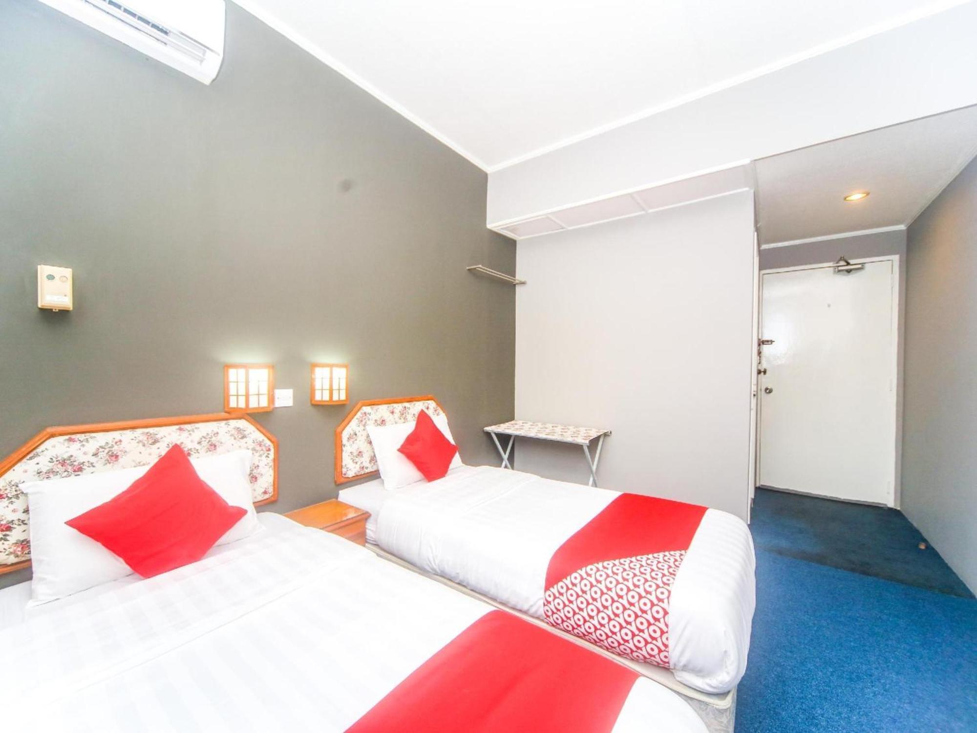 Super Oyo 1026 Hotel Lutana Сандакан Екстер'єр фото
